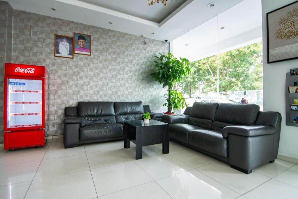 Hotel Zamburger Plaza Mahkota Malacca Exteriör bild