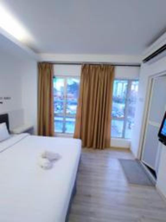 Hotel Zamburger Plaza Mahkota Malacca Exteriör bild
